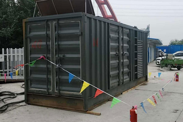 阜南发电机租赁空气滤清器多久更换一次？